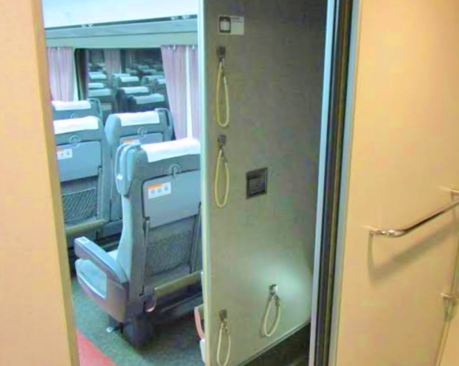 Oversized baggage area